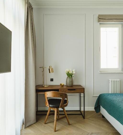 Quarto Superior, No.4 Residence