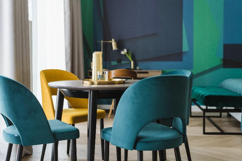 דירת חדר, No.4 Residence