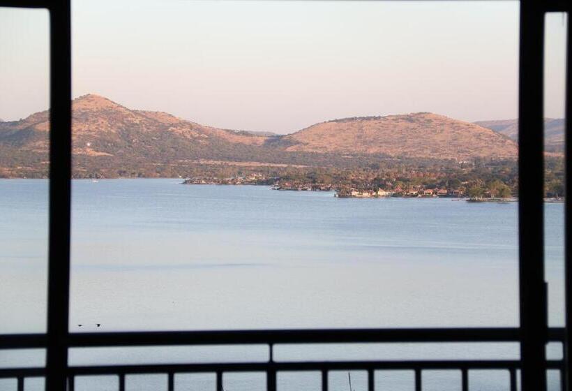 수피리어 룸, Kosmos Lodge