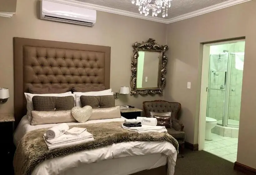 اتاق لوکس, Kosmos Lodge