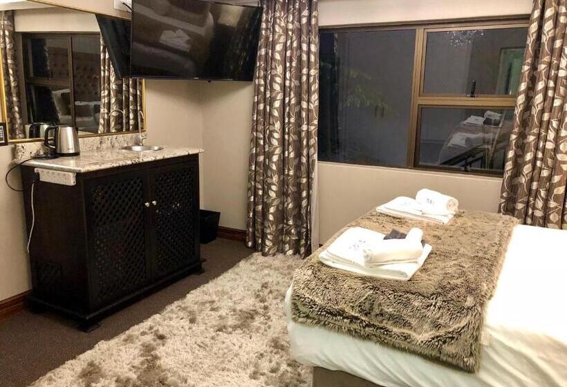 디럭스 룸, Kosmos Lodge