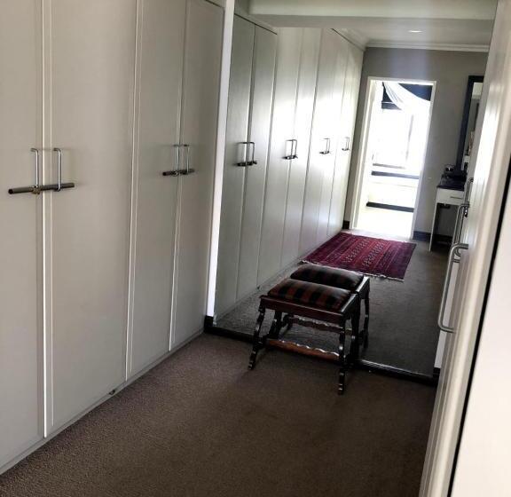 Quarto Familiar, Kosmos Lodge