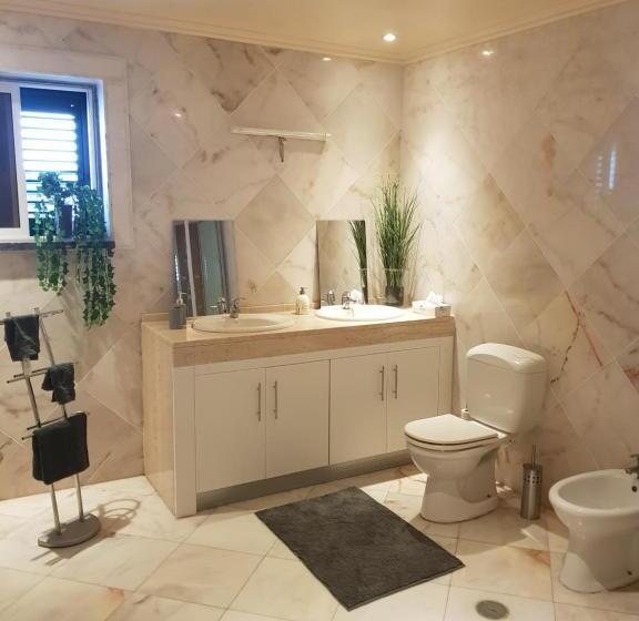 اتاق استاندارد با سرویس بهداشتی مشترک, B&b Villa Alegria, Tarrafal