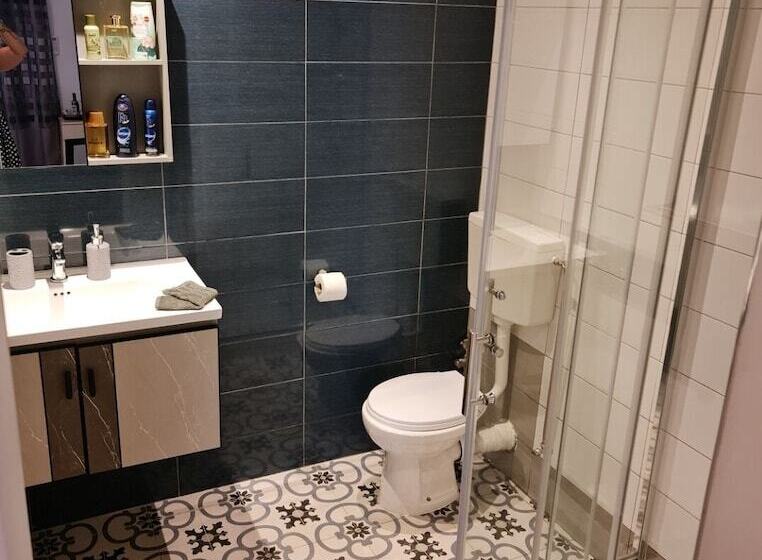 اتاق لوکس, B&b Villa Alegria, Tarrafal