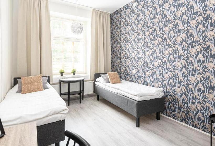 غرفة قياسية, Li Rakuuna