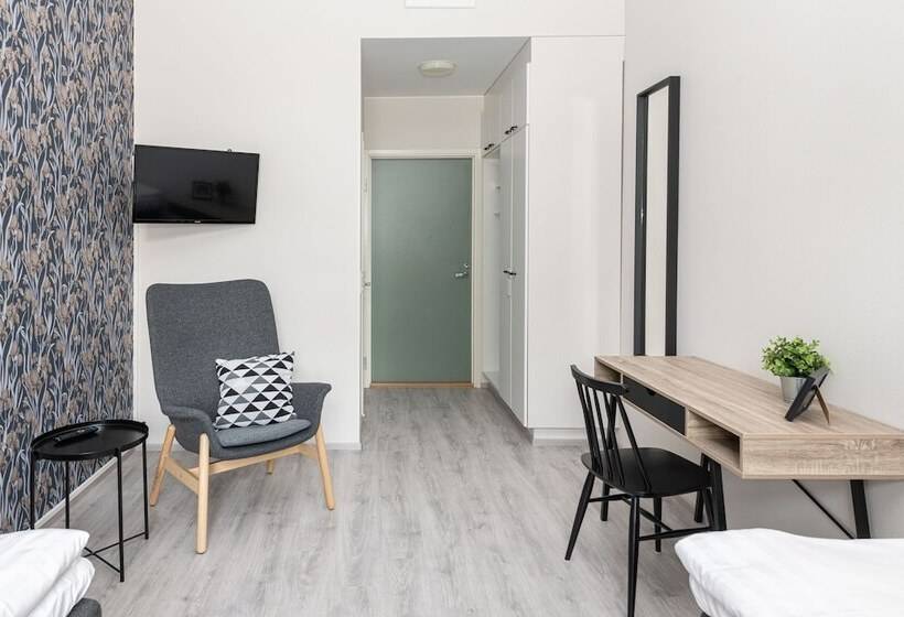 غرفة قياسية, Li Rakuuna