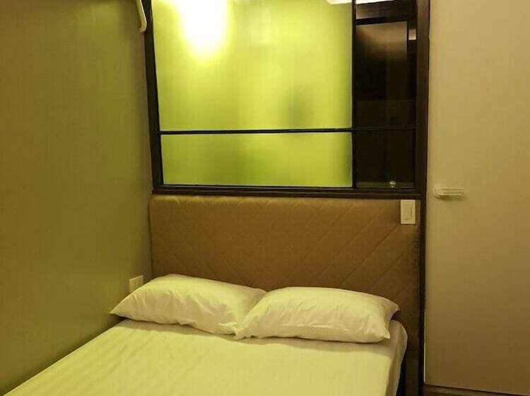 اتاق اکونومی با تخت دوبل, Snow Angeles