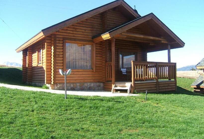 کلبه ییلاقی, Kedros Village