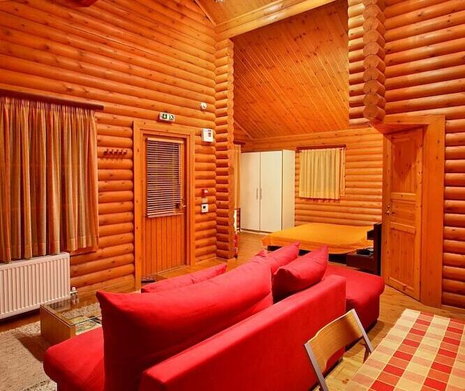 کلبه ییلاقی, Kedros Village