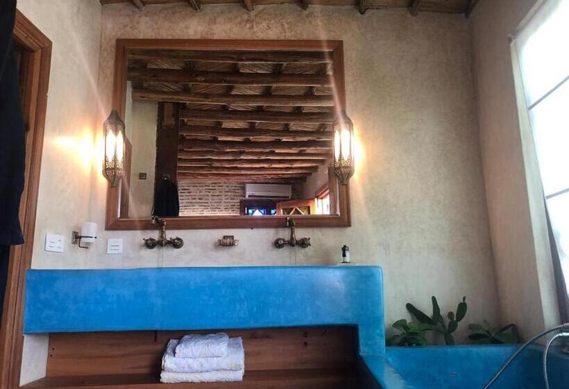 חדר סטנדרט נוף לים, Sultana Larache