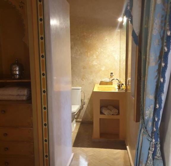 חדר דלוקס, Sultana Larache