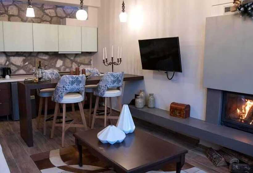 Люкс Повышенной Комфортности, Vintage Suites Trikala