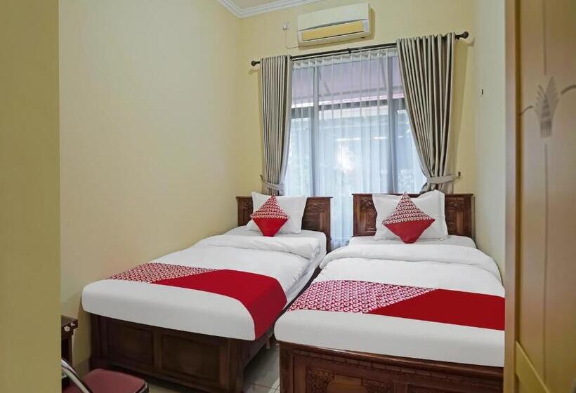 اتاق استاندارد, Oyo 335 Wisma Empat Lima