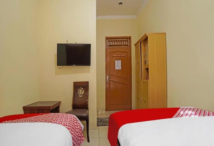 اتاق استاندارد, Oyo 335 Wisma Empat Lima