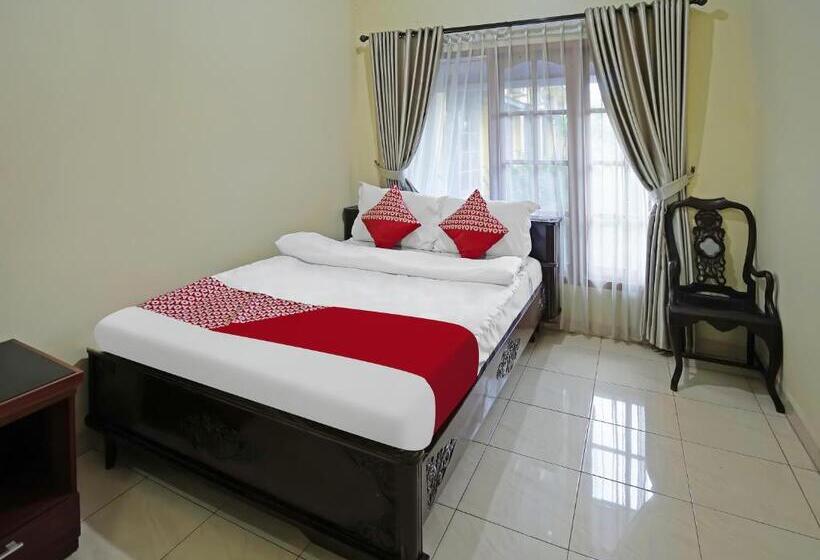 اتاق استاندارد, Oyo 335 Wisma Empat Lima