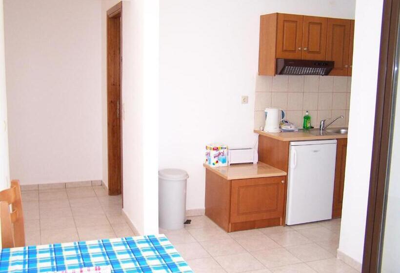 آپارتمان 2 خوابه, Aptera