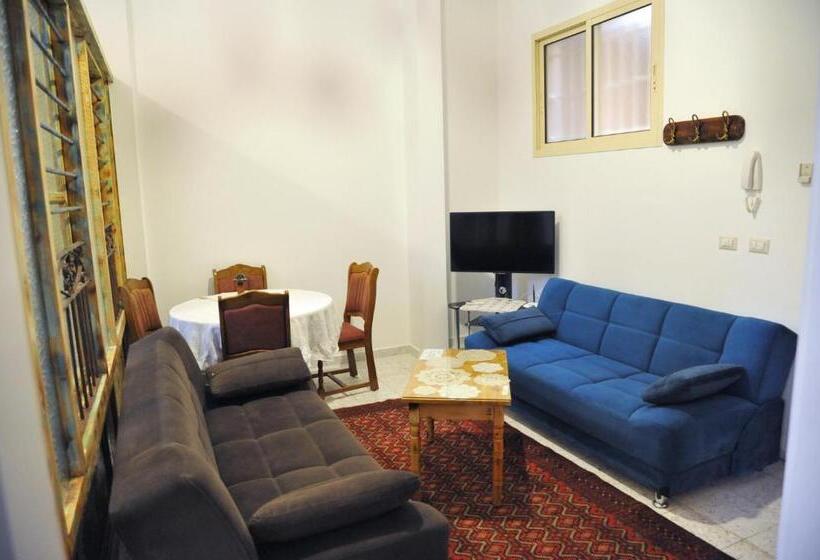 Appartement met 2 Slaapkamers, Tyre Boutique Apartments