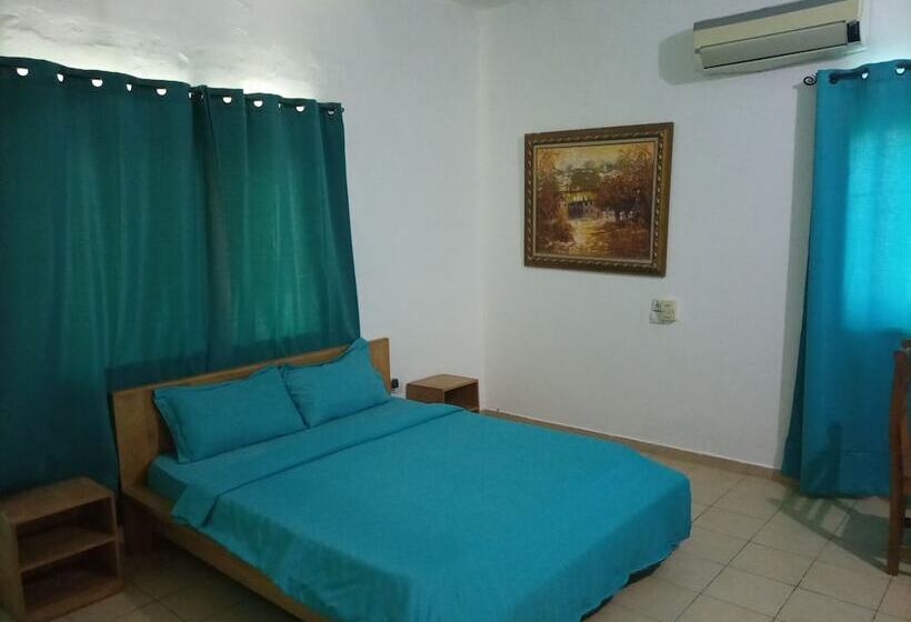 اتاق استاندارد با چشمانداز دریا, Le Hublot