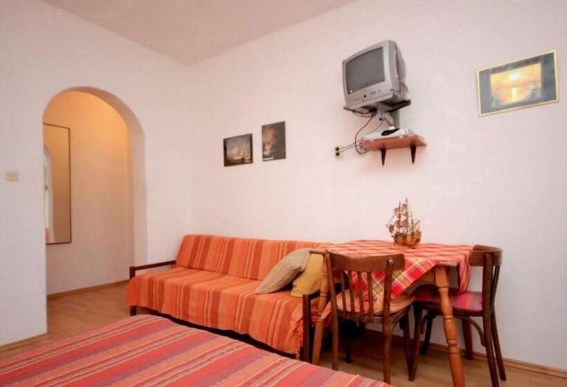 ガーデンビュースタンダードルーム, Villa Ro Ela