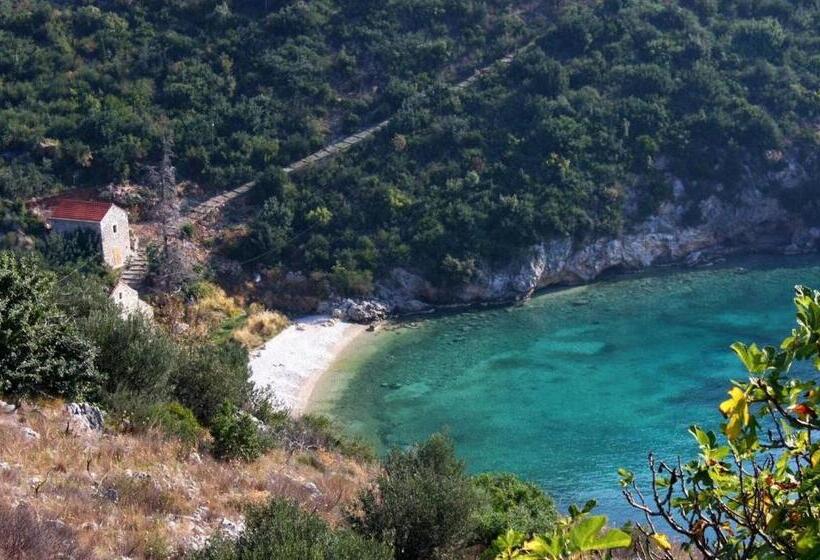 オーシャンビュースタンダードルームバルコニー付き, Villa Ro Ela