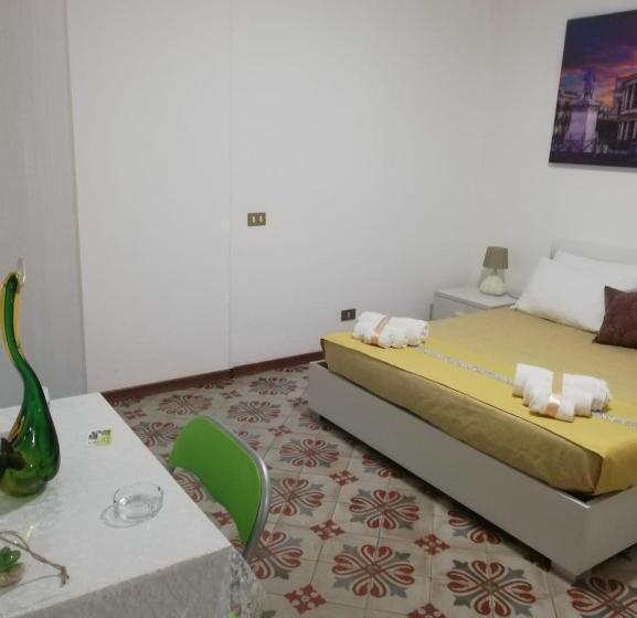 Standard room with outdoor bath, B&b Orchidea