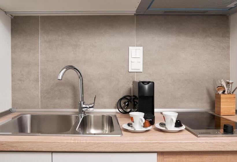 Studio Standard, Mougre Studios