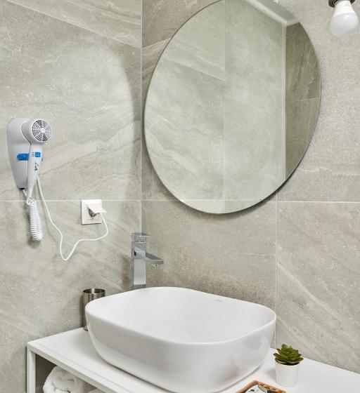 Studio Superior, Mougre Studios