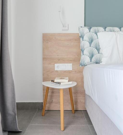 Studio Standard, Mougre Studios