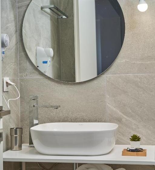 Studio Superior, Mougre Studios