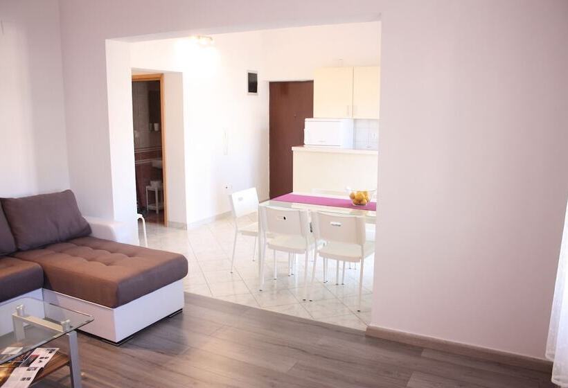 آپارتمان 3 خوابه, Apartments Miki Pag