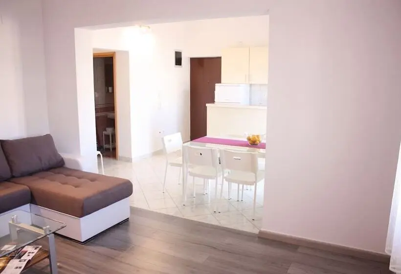 آپارتمان 3 خوابه, Apartments Miki Pag