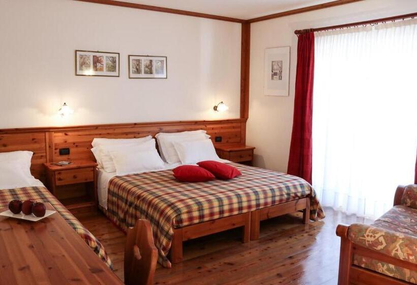 غرفة قياسية رباعية, Garni Civetta