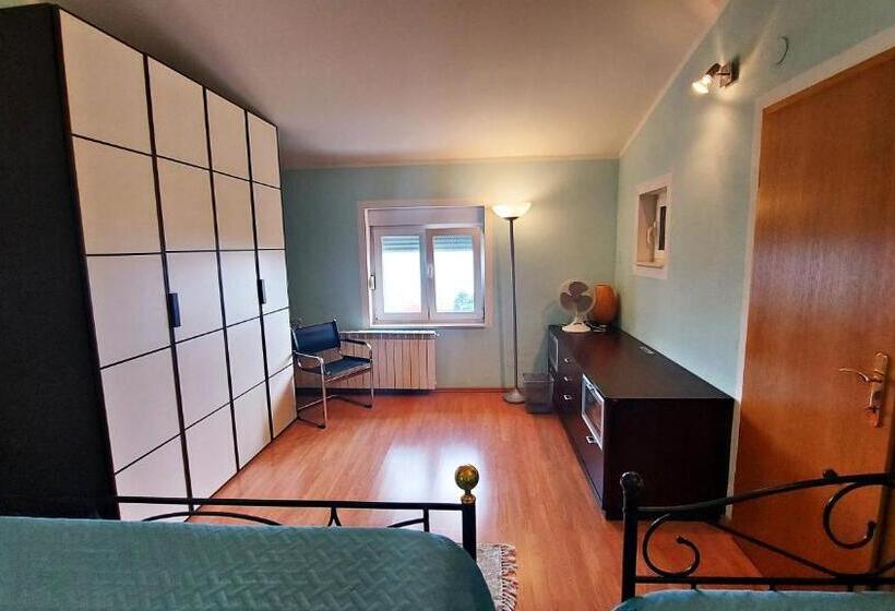 带1个卧室的豪华公寓, Apartments And Rooms Vila Irma