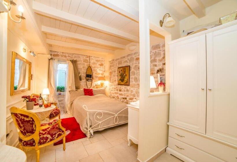 Deluxe Szoba, Villa Segalla