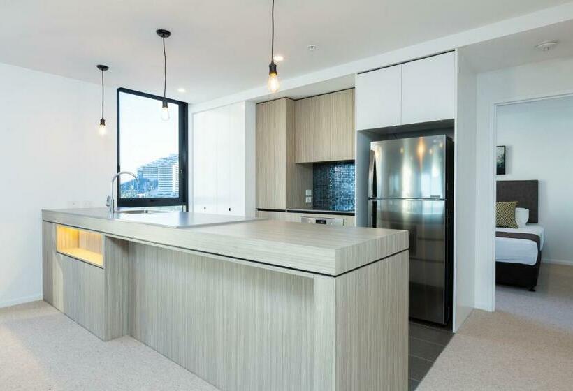 דירת חדר, Qube Broadbeach