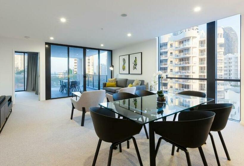 דירת חדר, Qube Broadbeach