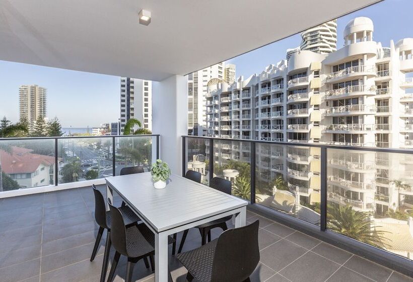 דירת חדר, Qube Broadbeach