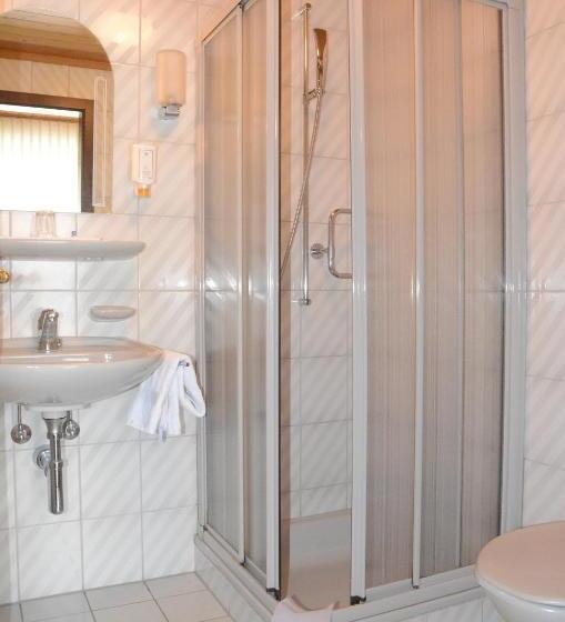 Номер Стандарт, Gasthof Lowen Worb Bei Bern