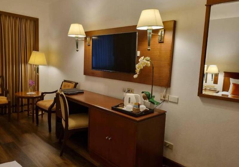 Quarto Superior, Ramada By Wyndham D Ma Bangkok