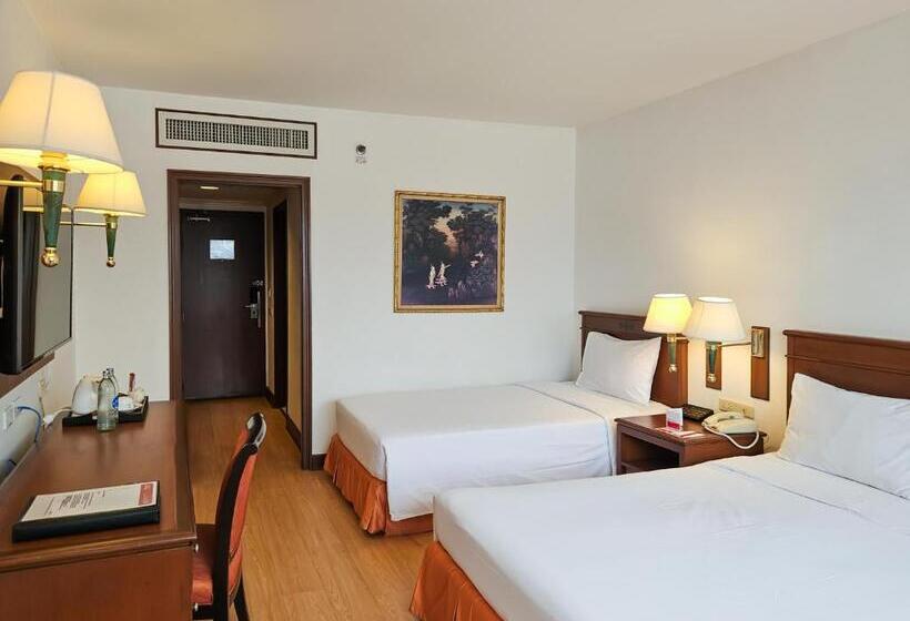 Quarto Superior, Ramada By Wyndham D Ma Bangkok