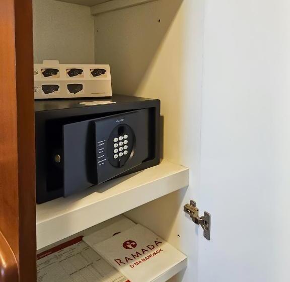 Quarto Deluxe, Ramada By Wyndham D Ma Bangkok