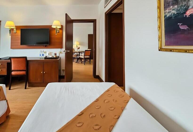 Suite Familiar 2 Quartos, Ramada By Wyndham D Ma Bangkok