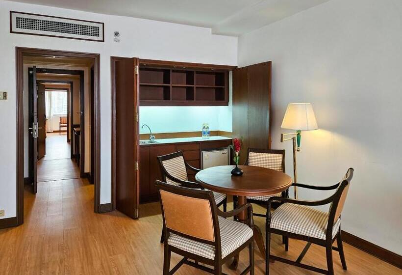 Suite Familiar 2 Quartos, Ramada By Wyndham D Ma Bangkok