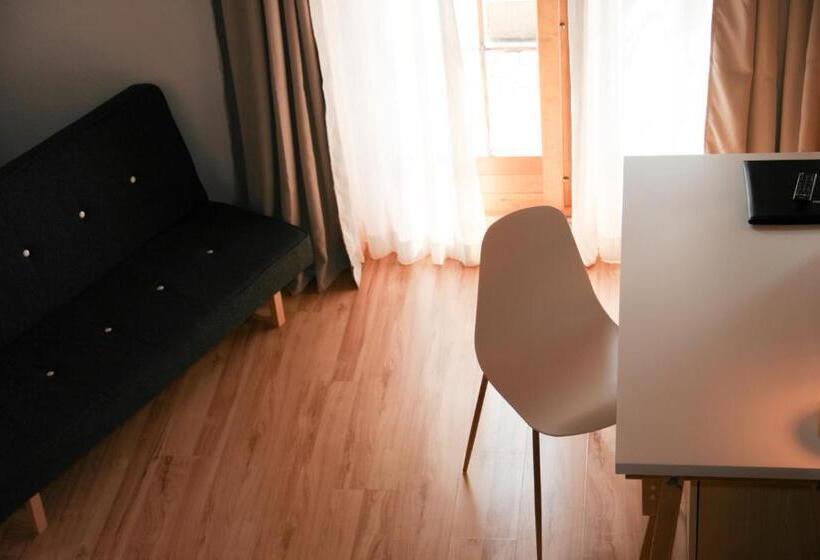 패밀리 룸, Solaria