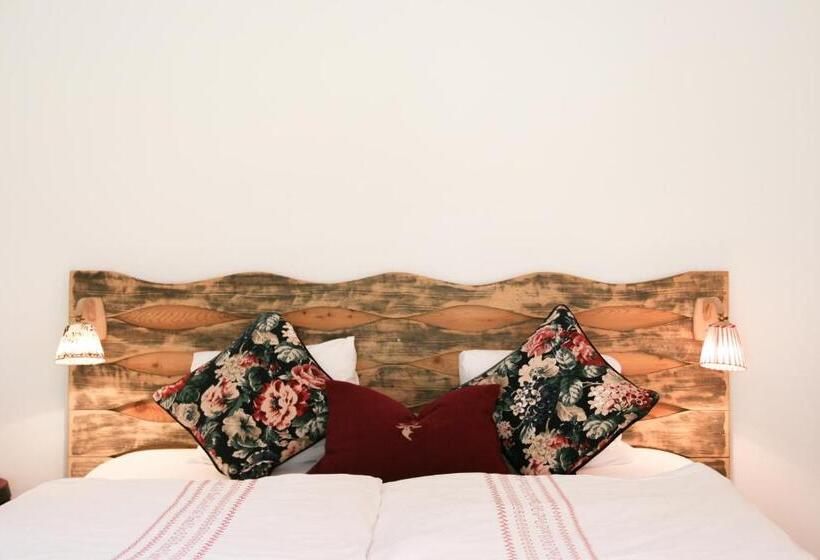 디럭스 룸, Solaria