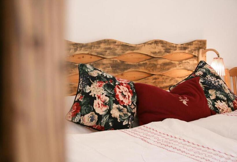 디럭스 룸, Solaria