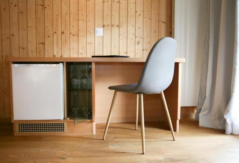 수피리어 패밀리 룸, Solaria