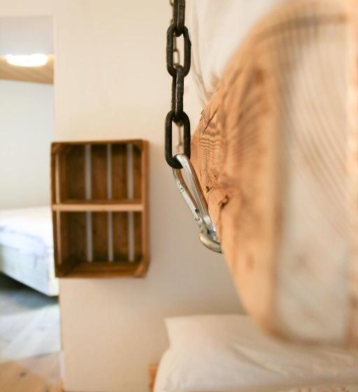 디럭스 패밀리 룸, Solaria