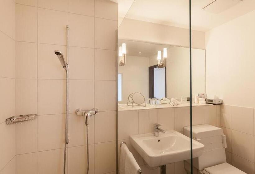 غرفة قياسية مزوَّدة بشُرفة, Weisses Rössli Swiss Quality