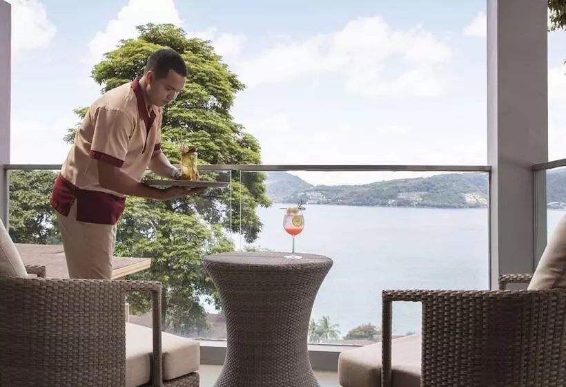 スイートクラブ シービュー, Amari Phuket